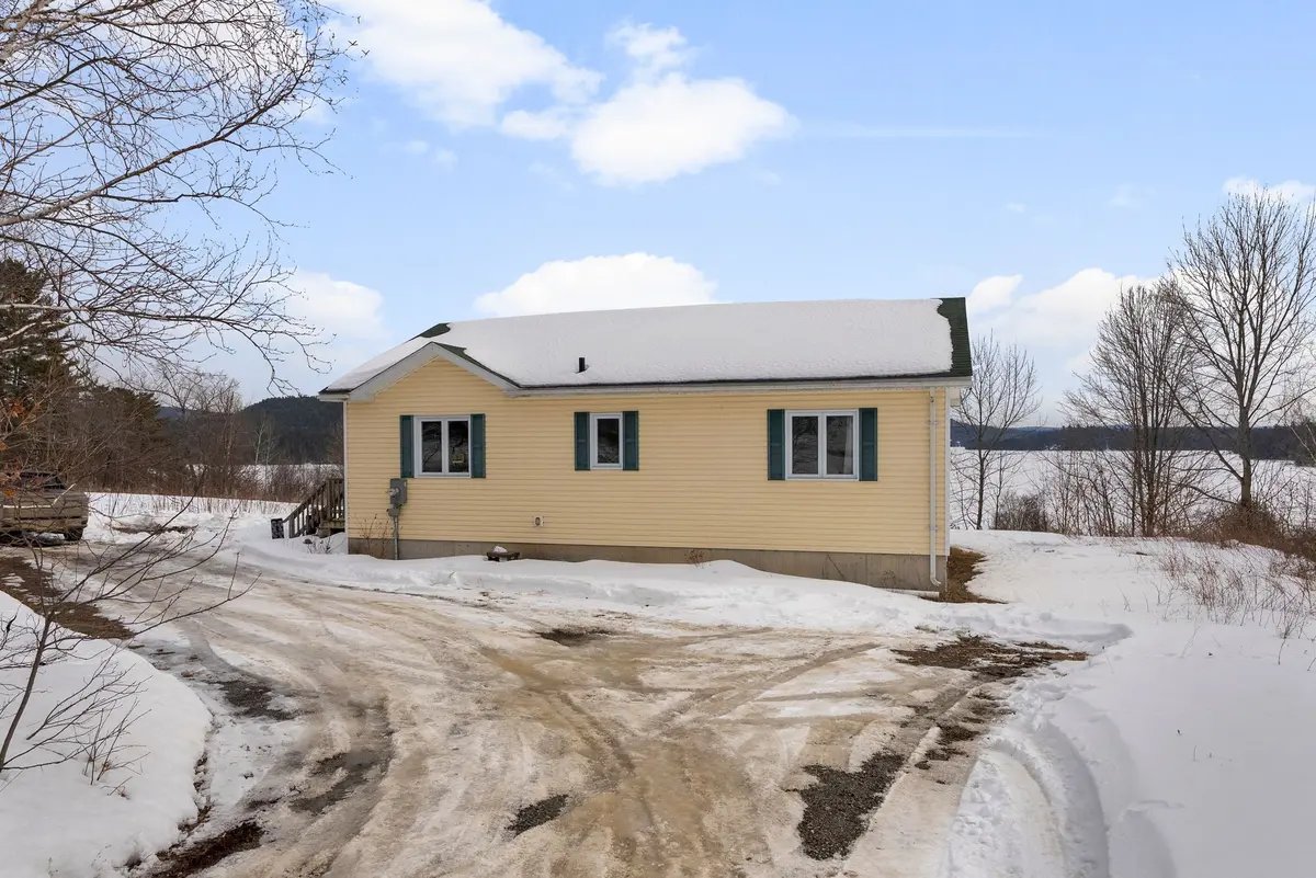 1086 Victory LN, Frontenac, ON K0J 1H0