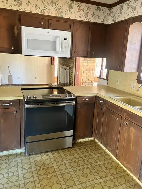 3327 Warwick Drive, Shreveport, LA 71118