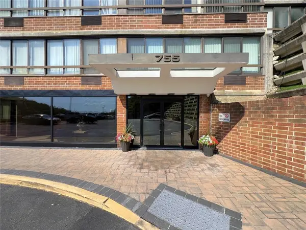 755 Narrows RD North #501, Staten  Island, NY 10304