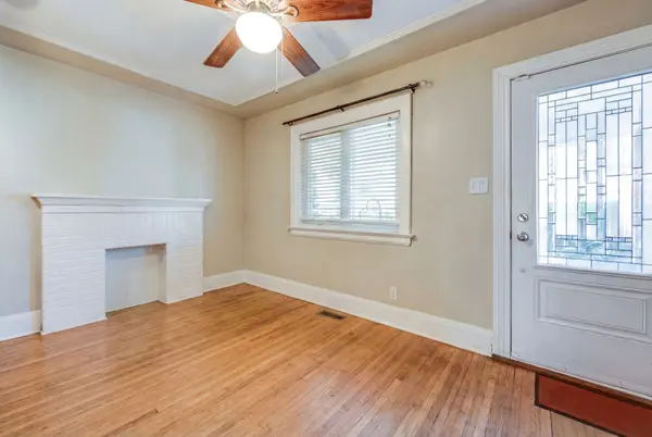 65 Queensbury AVE, Toronto E06, ON M1N 2X8