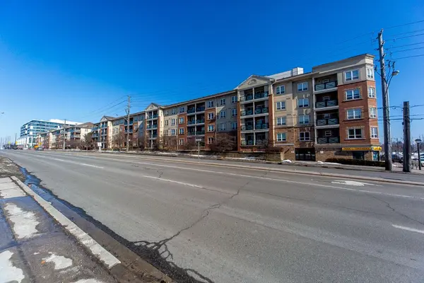 10 Mendelssohn ST #117, Toronto E04, ON M1L 0G7