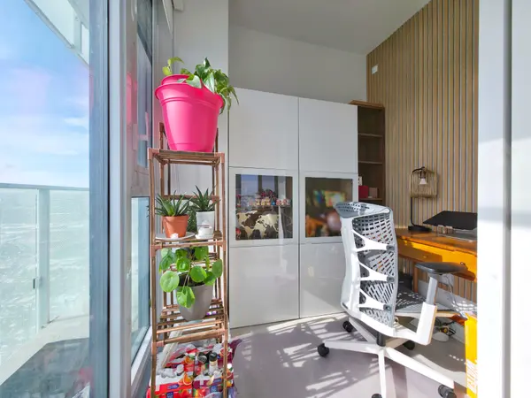 3883 Quartz RD #5609, Mississauga, ON L5B 0M4