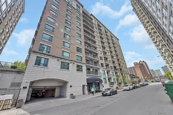 200 BESSERER ST #1202, Lower Town - Sandy Hill, ON K1N 0A7