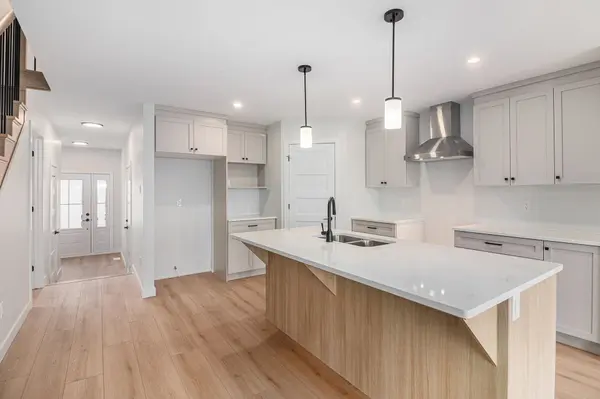 27 HELEN ST, North Stormont, ON K0A 1R0