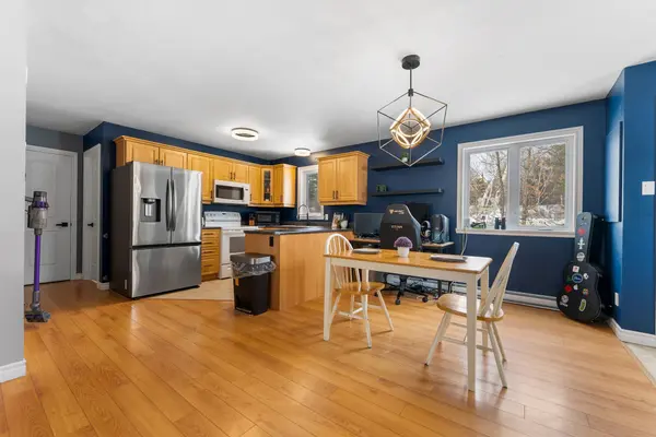 1086 Victory LN, Frontenac, ON K0J 1H0