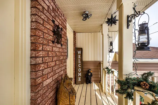 17 Huron DR, Brighton, ON K0K 1H0