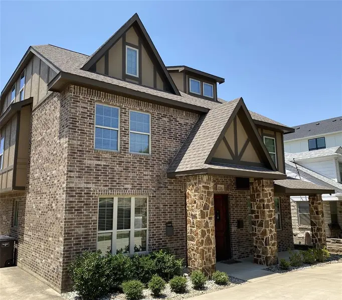 2724 Forest Park Boulevard, Fort Worth, TX 76110