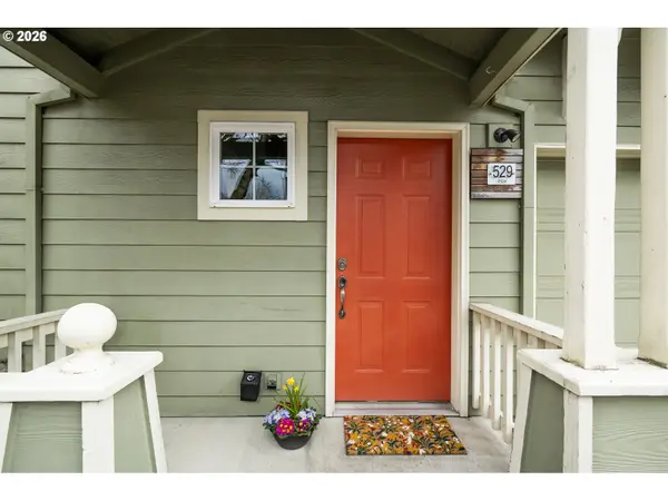 Portland, OR 97212,529 NE RUSSELL ST