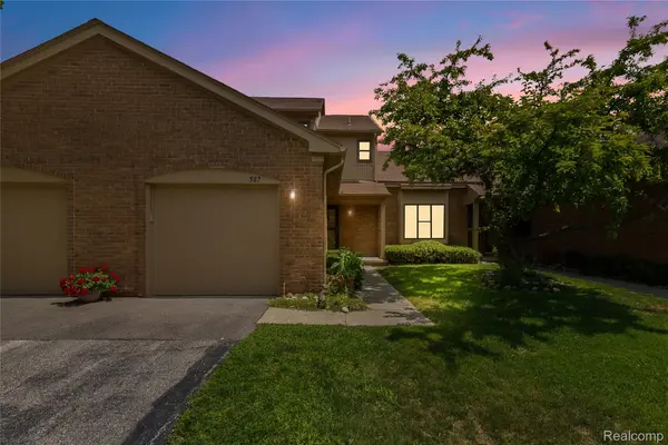 587 Tennyson, Rochester Hills, MI 48307