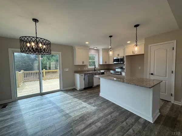 618 Stratford Road, Concord, VA 24538