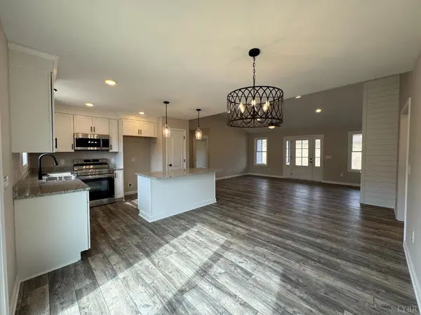 618 Stratford Road, Concord, VA 24538