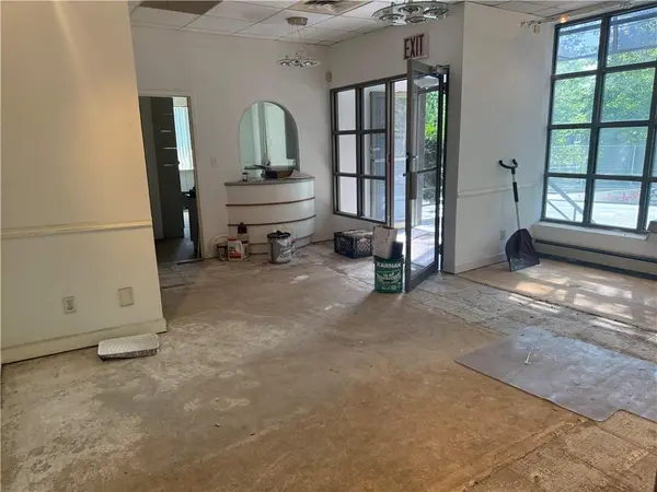 7206 7th AVE #1F, Brooklyn, NY 11209