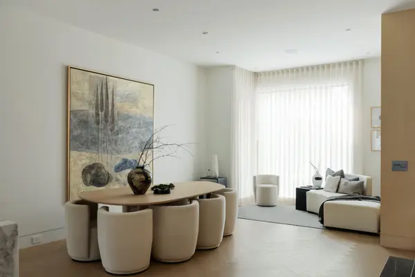 126 Sherwood AVE, Toronto C10, ON M4P 2A7