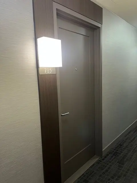 310 Tweedsmuir AVE #715, Toronto C03, ON M5P 2Y2