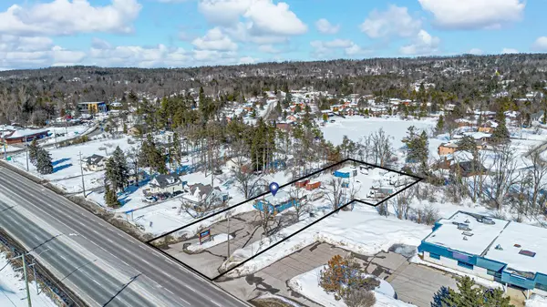 1135 & 1139 Bayfield ST N, Springwater, ON L9X 0N6