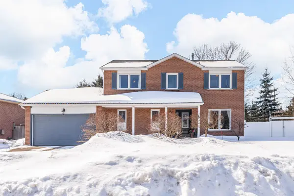 40 Erinlea CRES, Erin, ON N0B 1T0