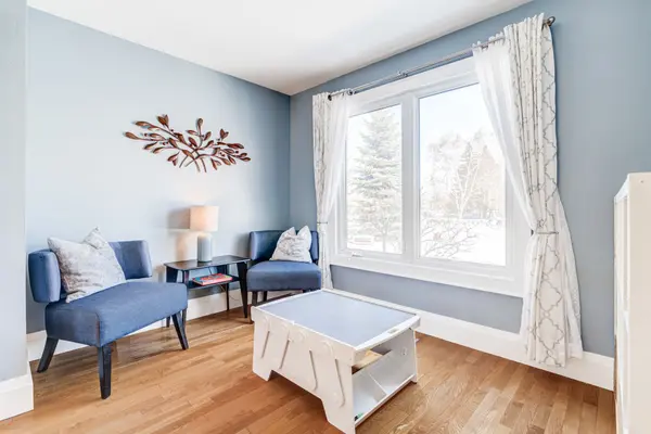 40 Erinlea CRES, Erin, ON N0B 1T0