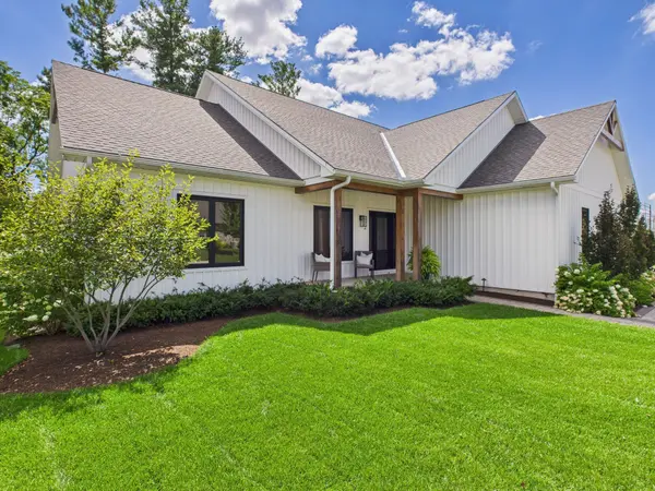 872 16th ST, Hanover, ON N4N 0B7