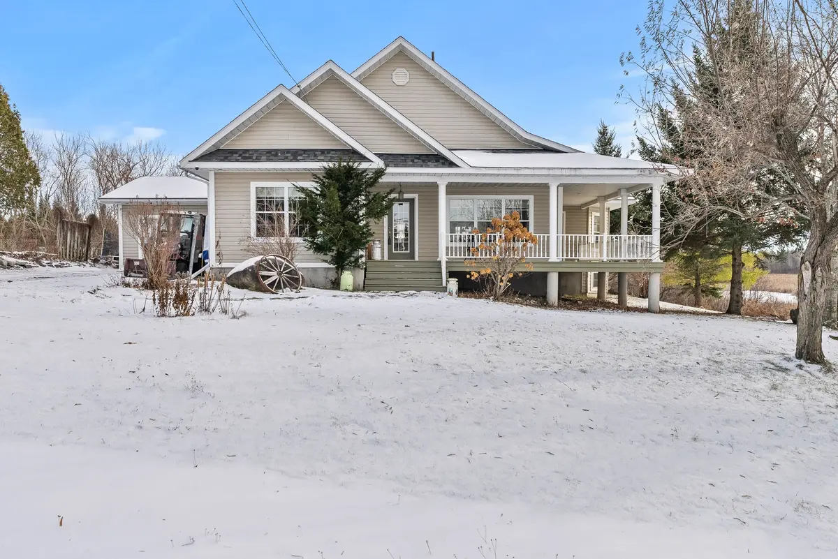 20306 Lochiel ST W, North Glengarry, ON K0C 1A0