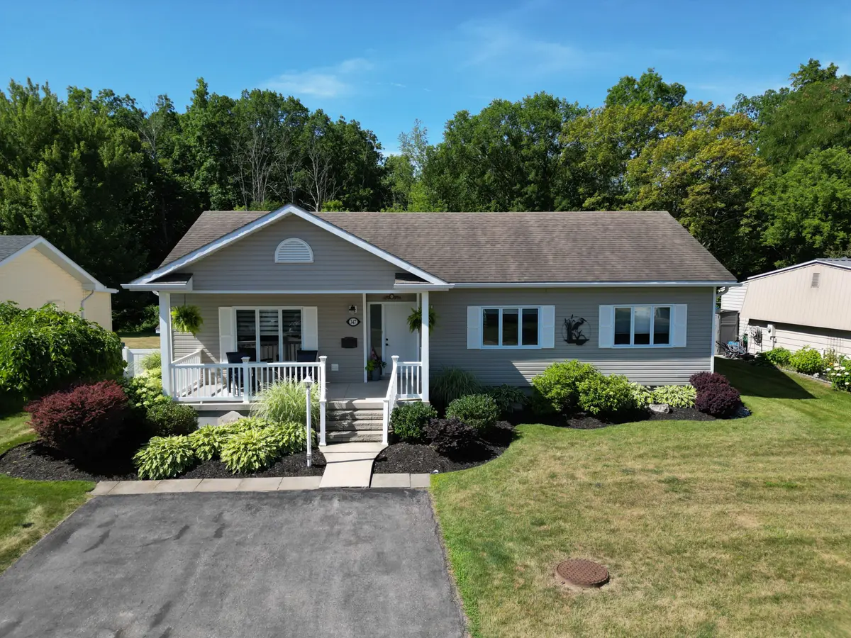 347 Shannon BLVD, South Huron, ON N0M 1T0