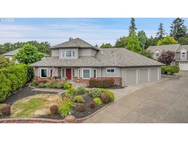 Gladstone, OR 97027,620 BARBARY CT