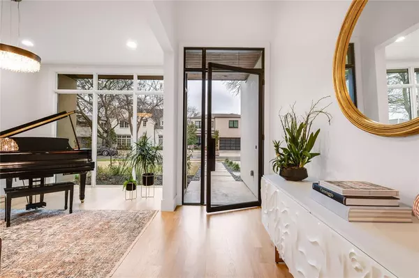 Dallas, TX 75209,7514 Kaywood Drive