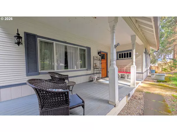 Cottage Grove, OR 97424,2110 E MAIN ST