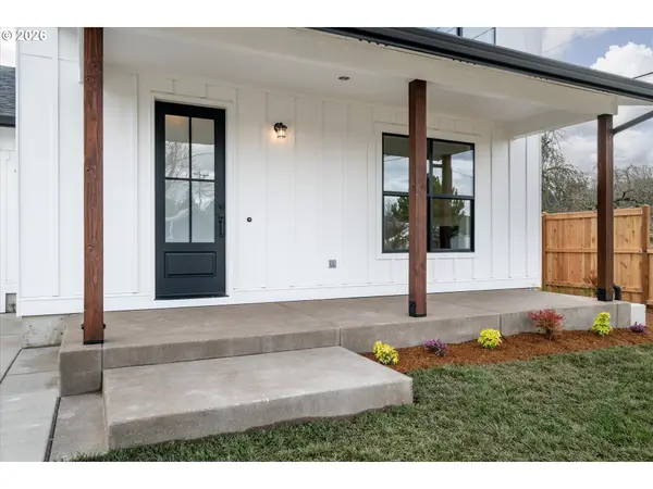 870 W 25TH AVE, Eugene, OR 97405