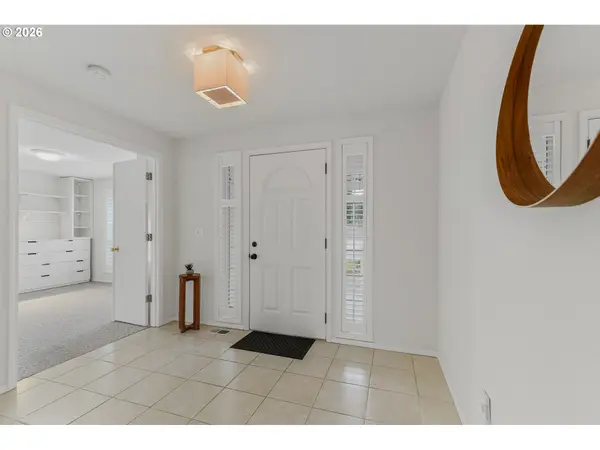 15802 SE 27TH CIR, Vancouver, WA 98683