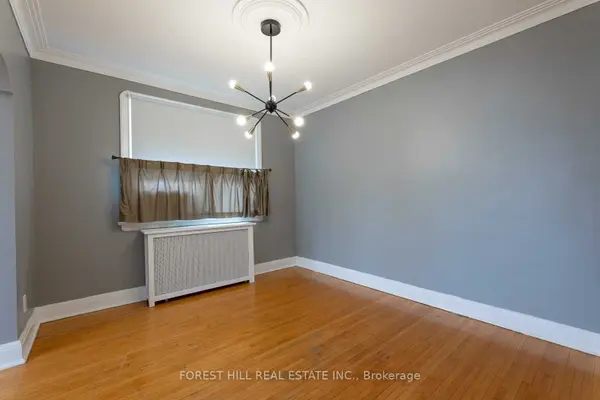 6 Park Hill RD, Toronto C04, ON M6C 3M9