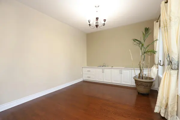 17 Ballantyne DR, Ajax, ON L1T 4H6