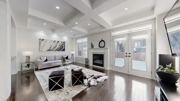 87 Robert Berry CRES, King, ON L7B 0M6