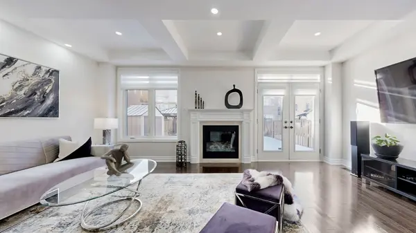 87 Robert Berry CRES, King, ON L7B 0M6