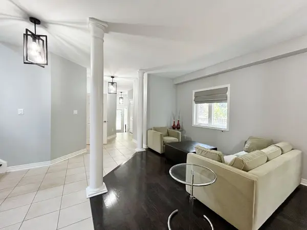 5515 Doctor Peddle CRES, Mississauga, ON L5M 0K6