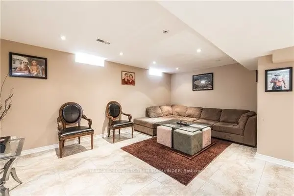 4 Trailview LN #LOWER, Caledon, ON L7E 2V7