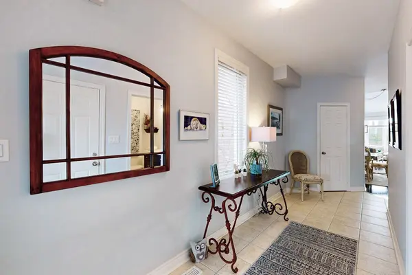 4176 Saunders CRES, Burlington, ON L7M 0B3