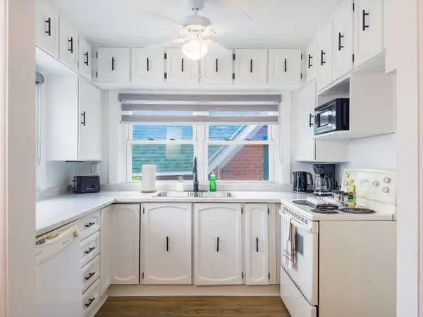 36 Main ST #8, Kawartha Lakes, ON K0M 1A0