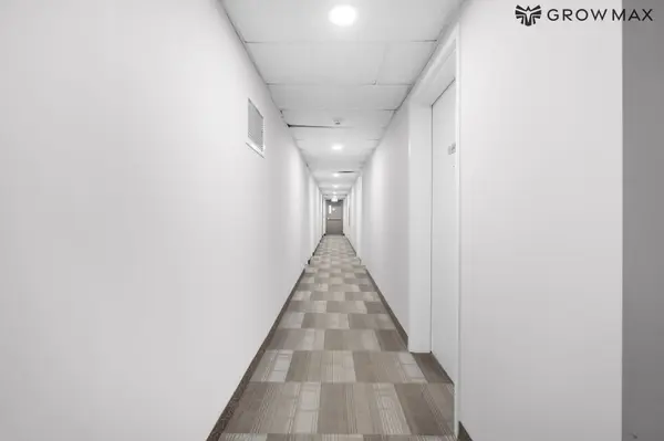 250 Albert ST #716, Waterloo, ON N2L 0H5