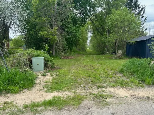 4374 Lords Mills RD, Augusta, ON K0E 1T0