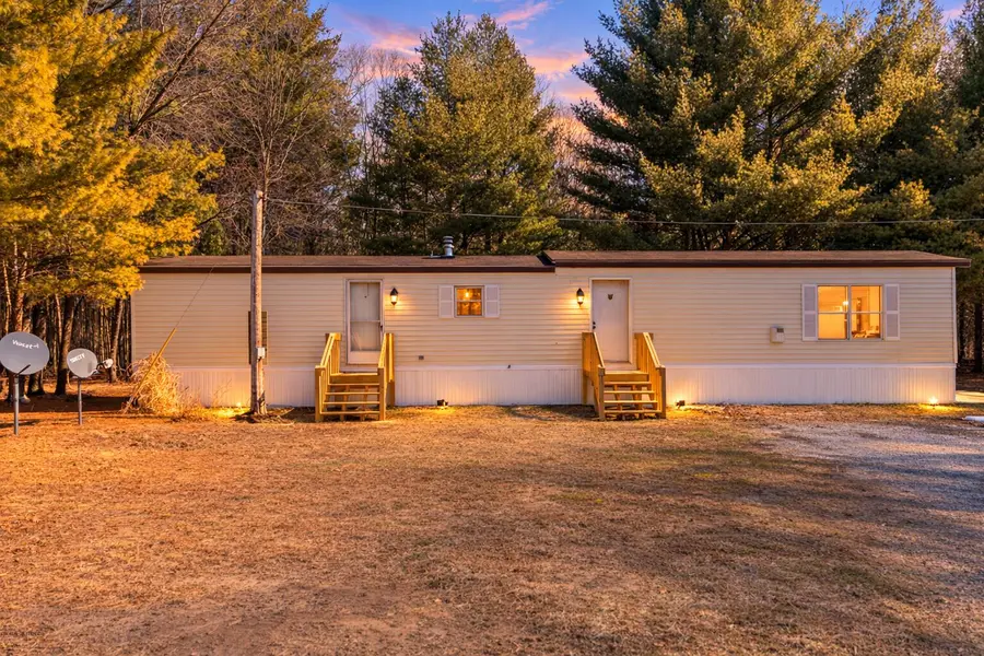 1066 Fisk DR, Aetna Twp, MI 49336