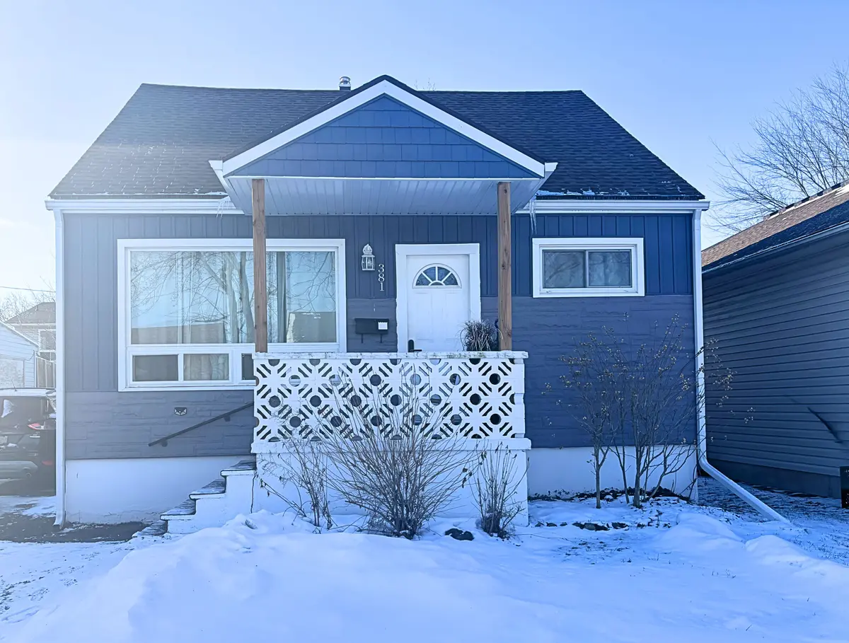 381 Fleet ST #lower, Welland, ON L3B 4X4