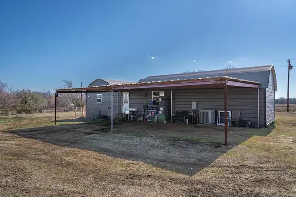 622 Vz County Road 3424, Wills Point, TX 75169