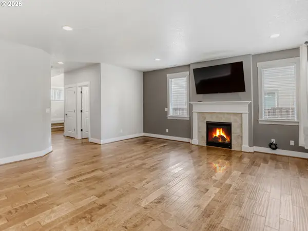 28623 GREENWAY DR, Wilsonville, OR 97070