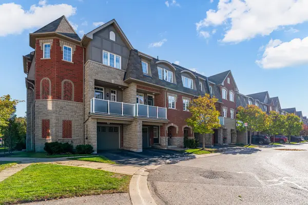 1701 Finch AVE #9, Pickering, ON L1V 0B7