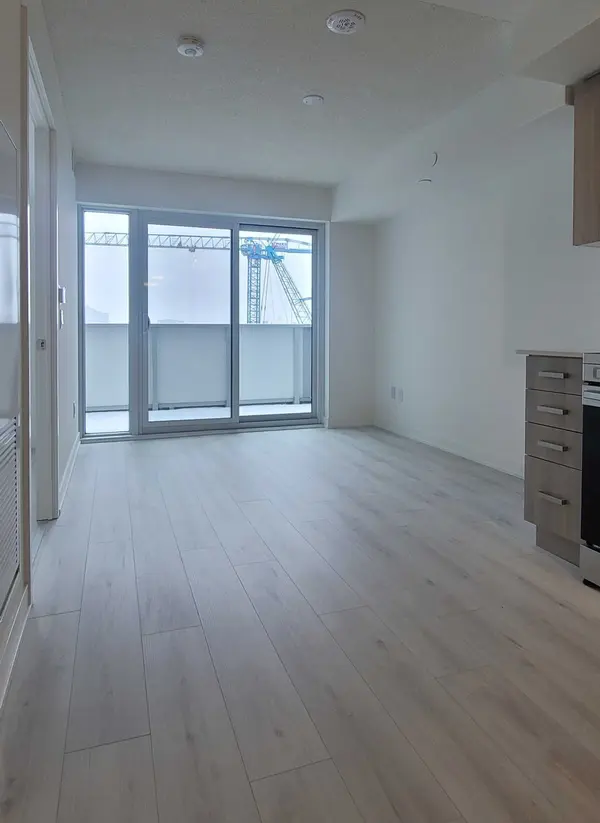 1010 Sandy Beach RD #414, Pickering, ON L1W 3V9