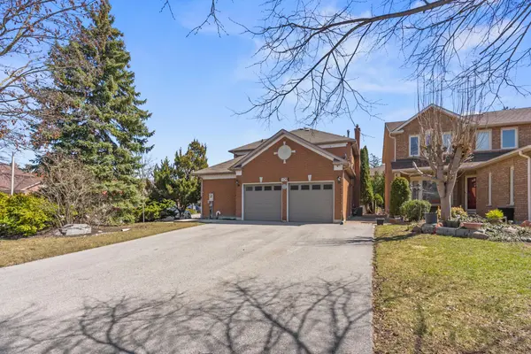 109 Angelina AVE, Vaughan, ON L4L 8N9