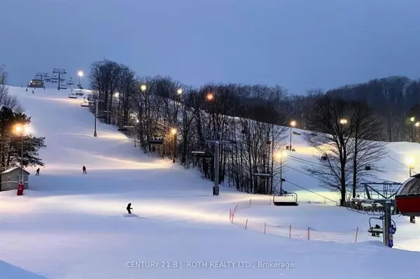 80 Horseshoe BLVD #406, Oro-medonte, ON L4M 4Y8