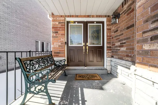 49 Cross Country BLVD, Caledon, ON L7E 2N6