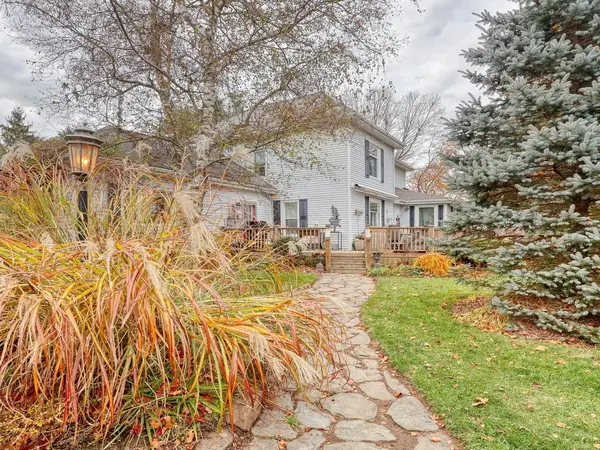 9907 Littlewood DR, Middlesex Centre, ON N6P 1P3