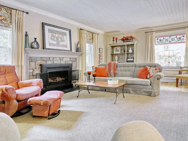 9907 Littlewood DR, Middlesex Centre, ON N6P 1P3